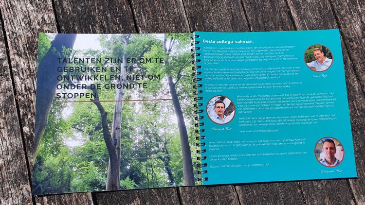 Het unieke boekwerk, waarin de verschillende vaardigheden voor vakmanschap zijn uitgewerkt Het unieke boekwerk, waarin de verschillende vaardigheden voor vakmanschap zijn uitgewerkt