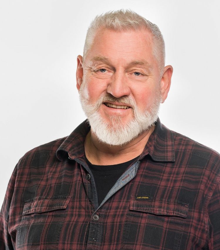 Corik Geurts, Yuverta Corik Geurts, Yuverta