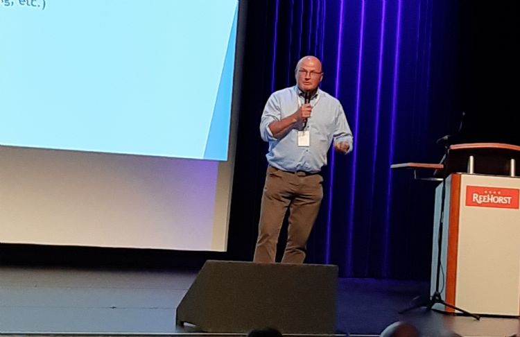 De Leidraad EPR wordt gepresenteerd. De Leidraad EPR wordt gepresenteerd.