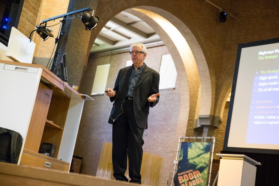 Neville Fay tijdens de Nederlandse Boominfodag op 9 juni 2016 in Velp Neville Fay tijdens de Nederlandse Boominfodag op 9 juni 2016 in Velp